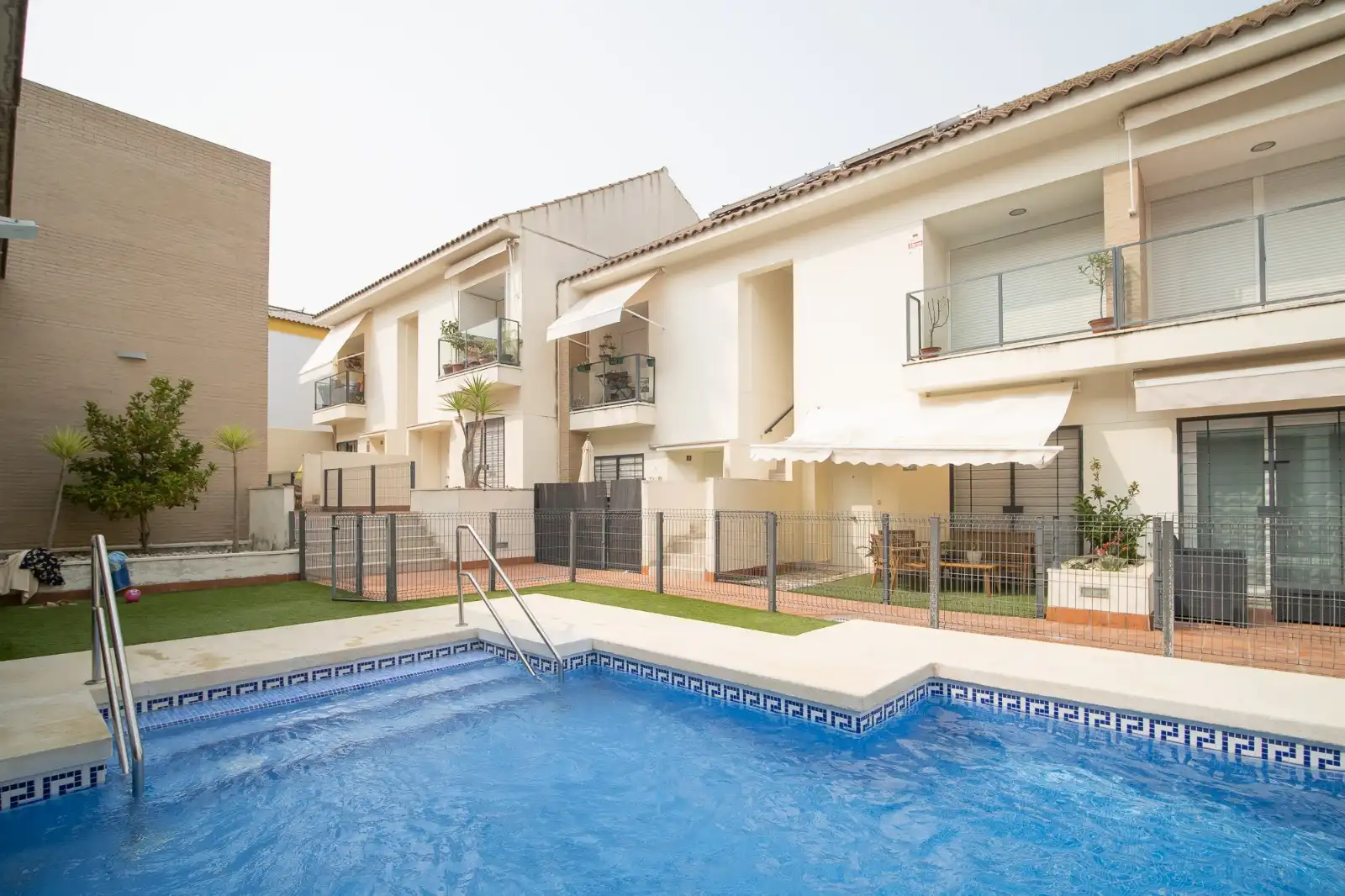 Vista exterior de Apartamento de alquiler en Sanlúcar de Barrameda con Terraza, Amueblado y Horno