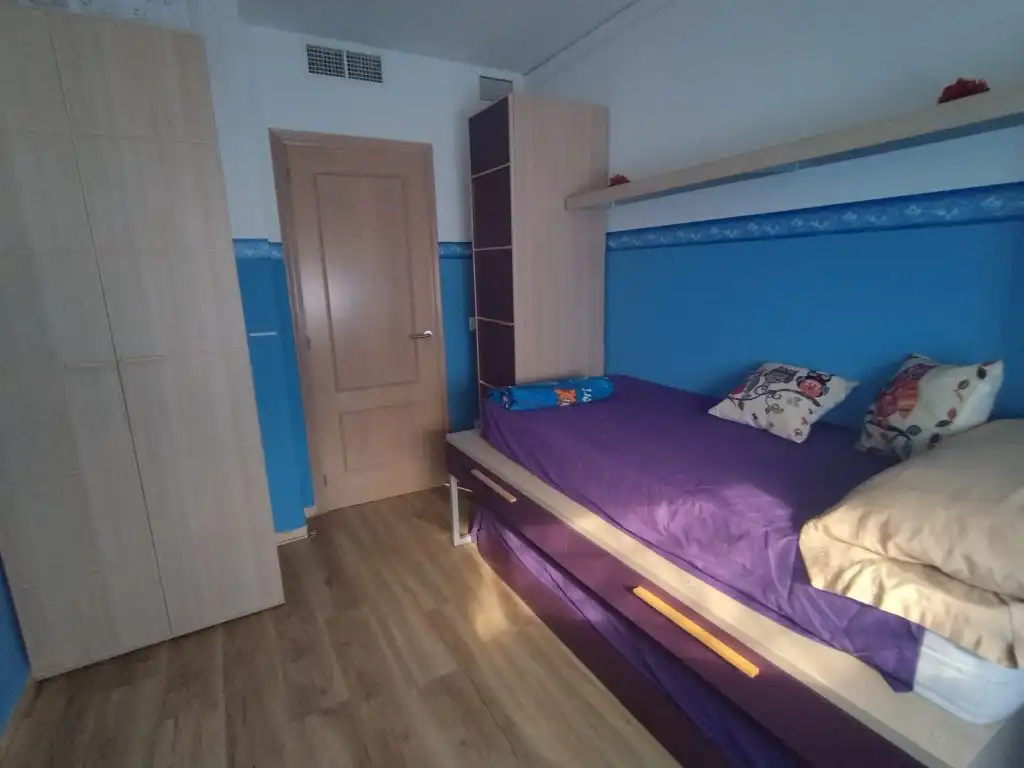 Apartamento de alquiler en Pueblo
