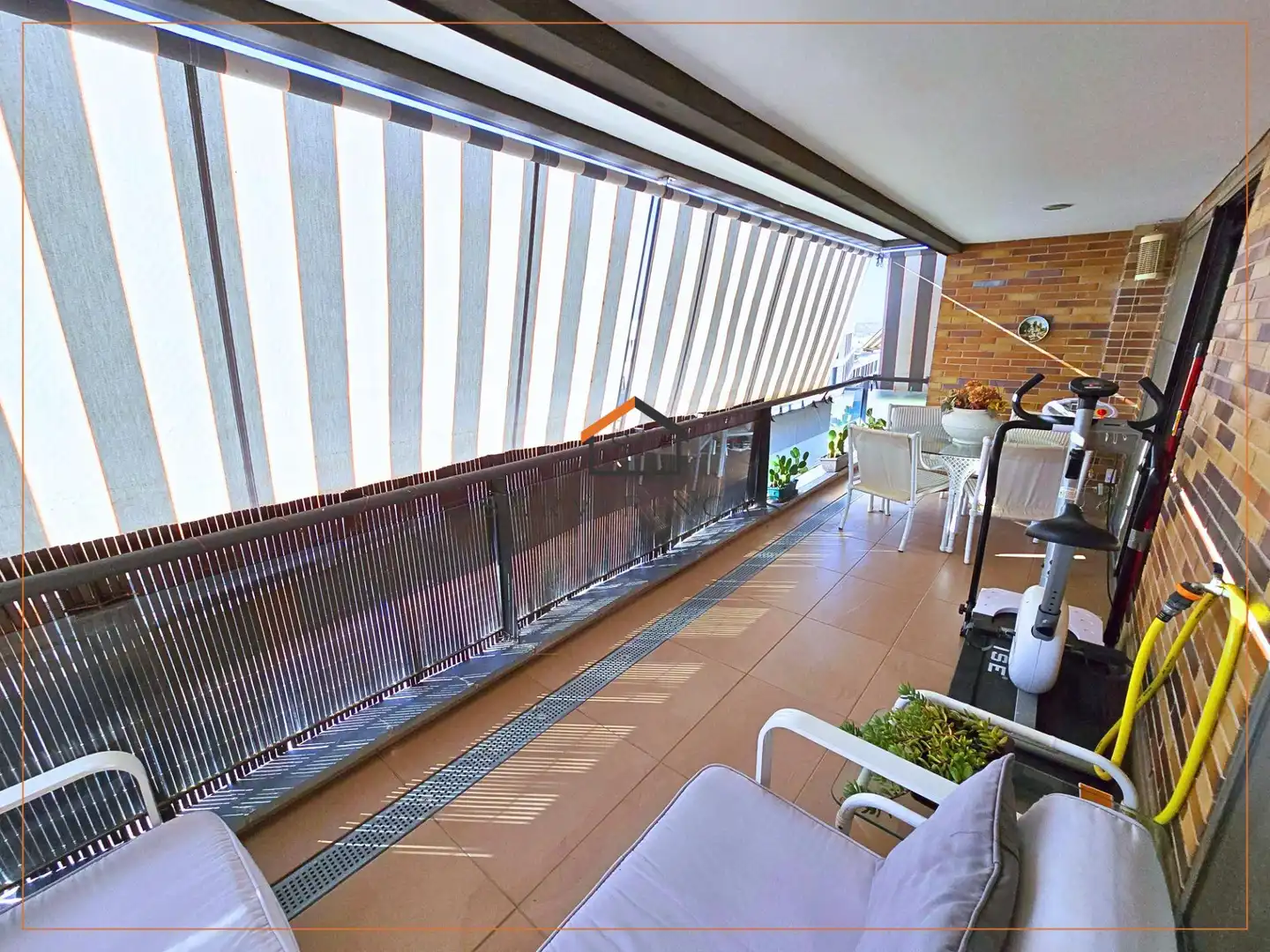 Terraza de Ático en venta en Las Rozas de Madrid con Terraza, Trastero y Piscina comunitaria