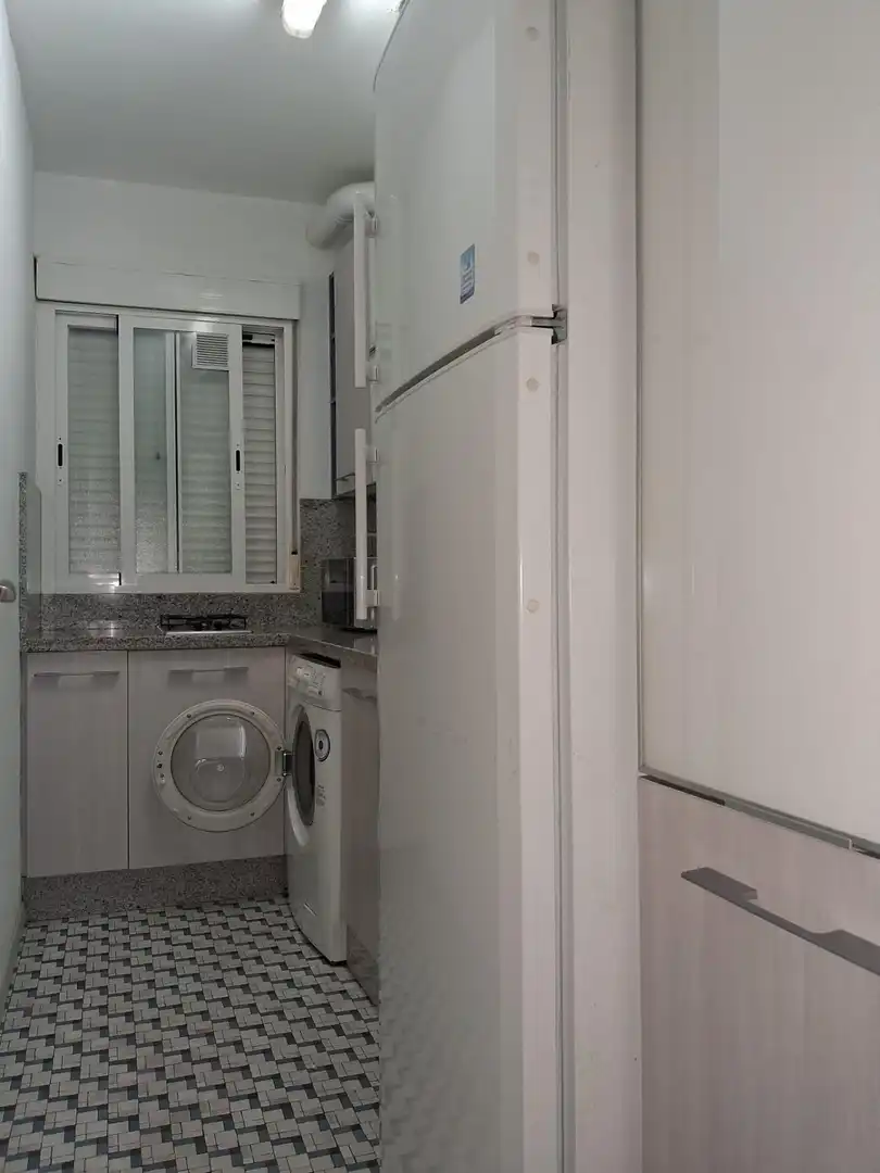 Cuina de Pis de lloguer en Córdoba amb Traster i Moblat