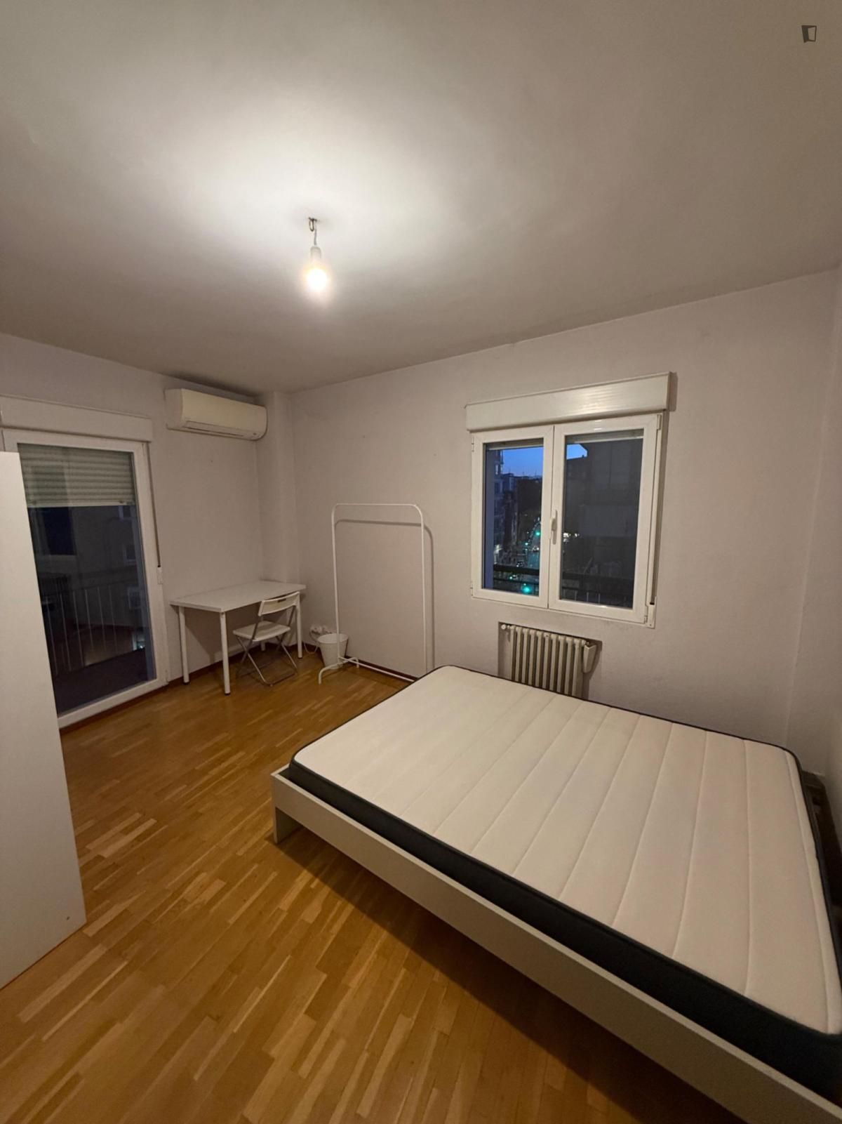 Schlafzimmer von Wohnungen zur untervermieten in Valladolid Capital mit Klimaanlage, Heizung und Möbliert