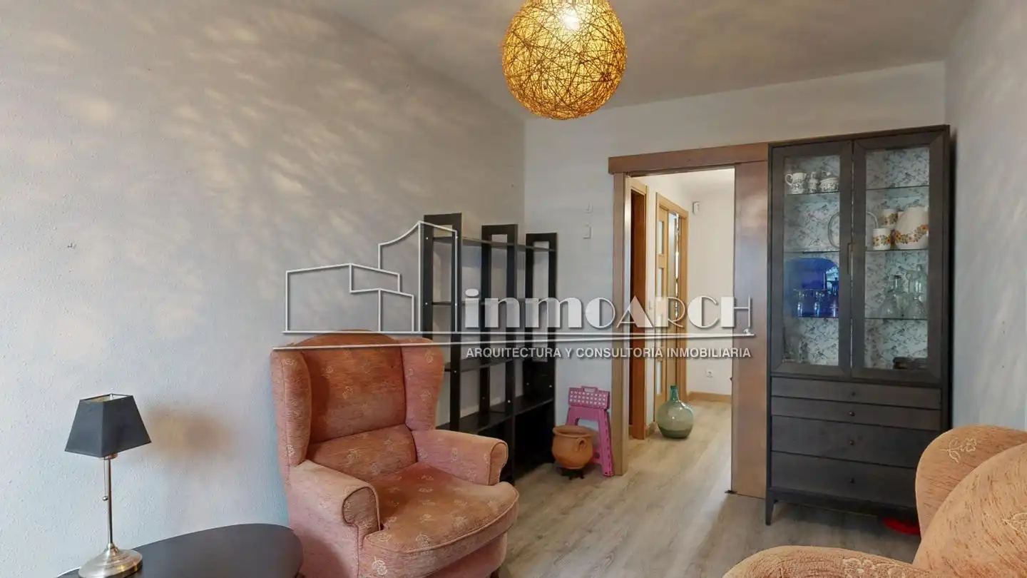 Sala d'estar de Pis de lloguer en A Coruña Capital  amb Calefacció i Moblat