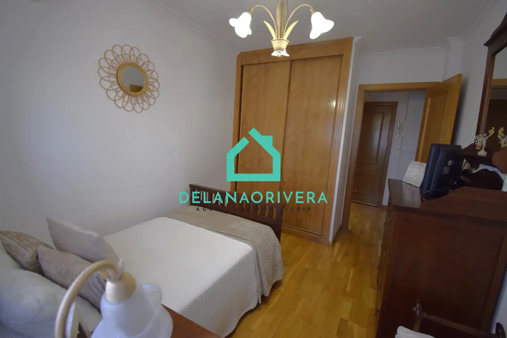 Dormitori de Àtic en venda en Guadalajara amb Aire condicionat, Calefacció i Parquet