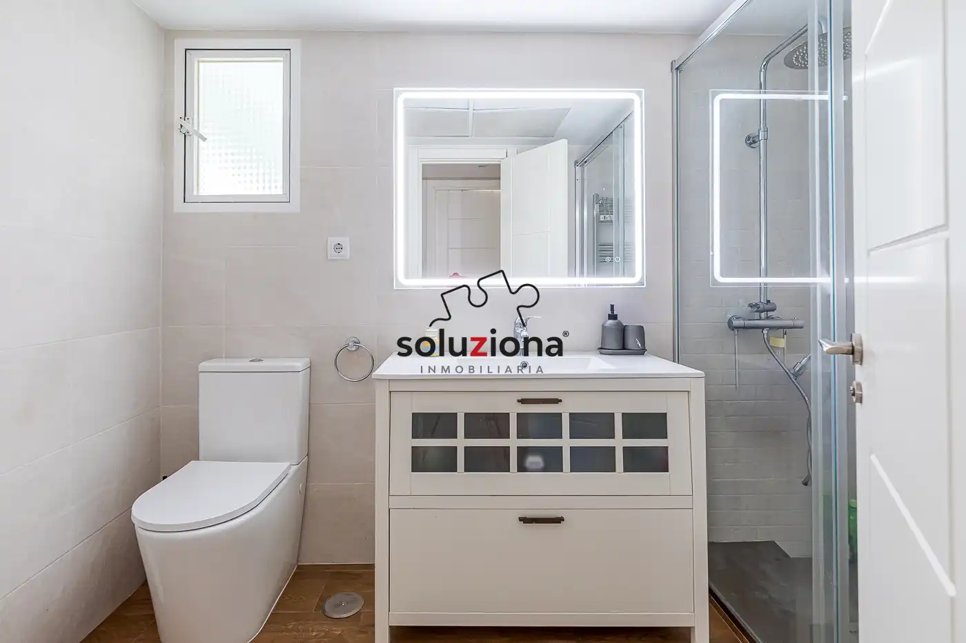 Baño de Piso en venta en Getafe con Aire acondicionado, Calefacción y Parquet