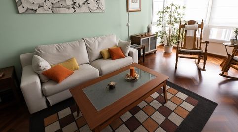 Foto 2 von Maisonette zur Miete in Rúa Riego de Agua, 46, Ciudad Vieja, A Coruña Capital