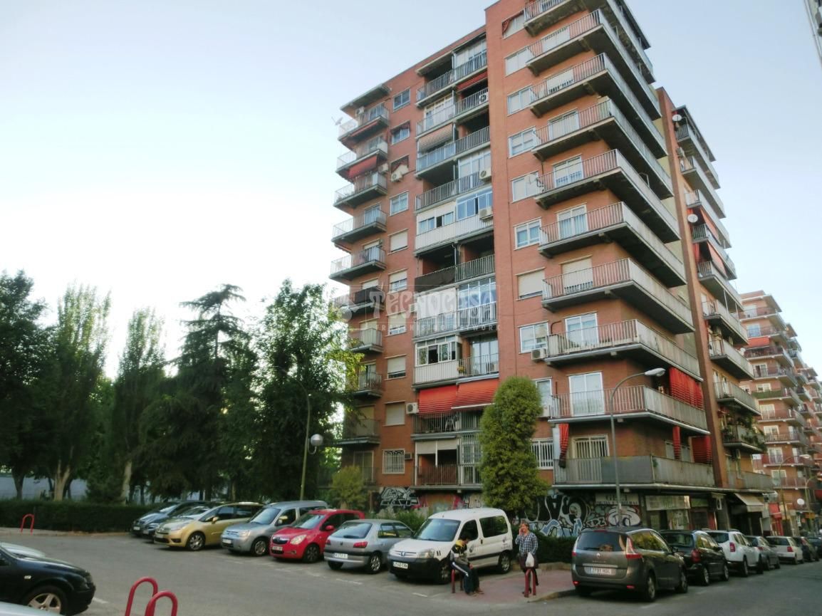 Vista exterior de Pis de lloguer en Móstoles amb Aire condicionat, Calefacció i Terrassa