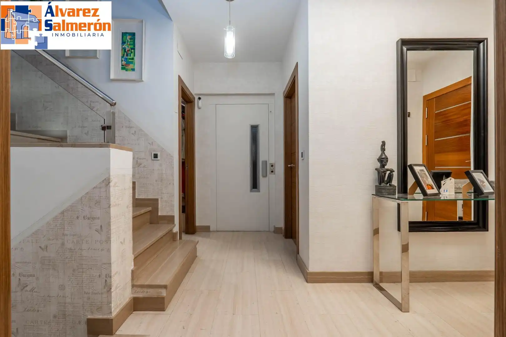 Casa adosada en venta en Granada con Aire acondicionado y Terraza