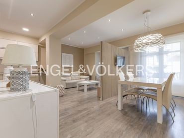 Piso con balcón en venta en Eixample