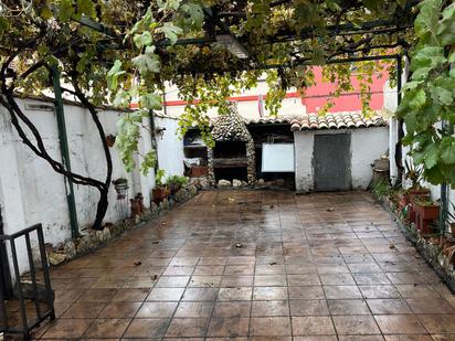 Terrassa de Casa o xalet en venda en Viana de Cega amb Jardí privat, Terrassa i Traster