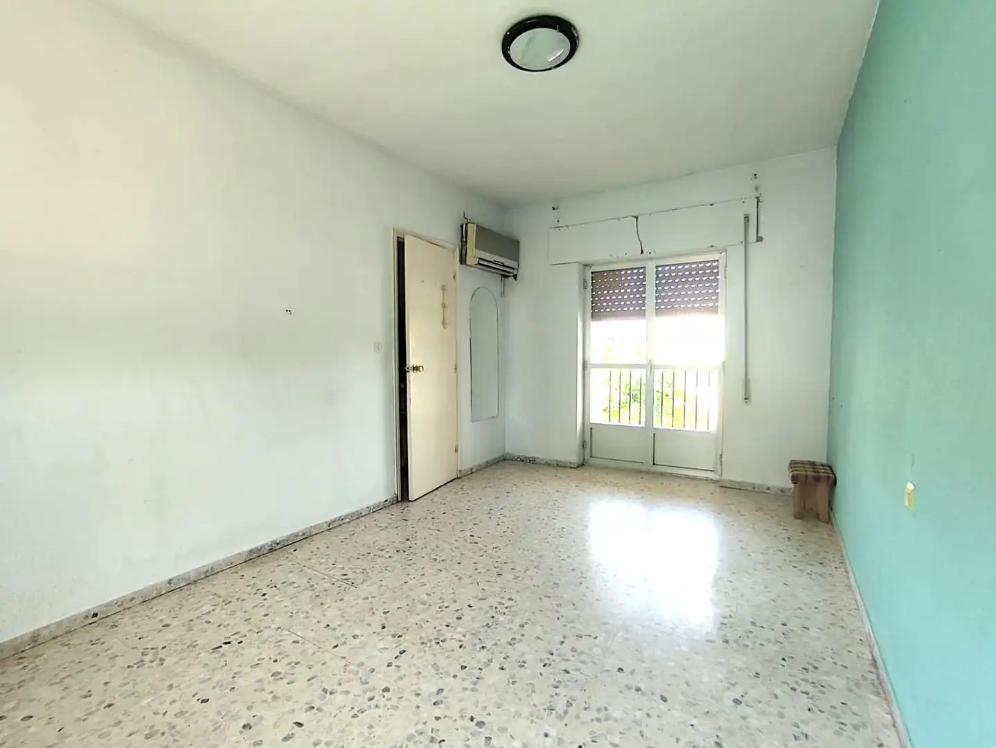 Dormitori de Casa adosada en venda en Alagón del Río amb Jardí privat, Traster i Balcó