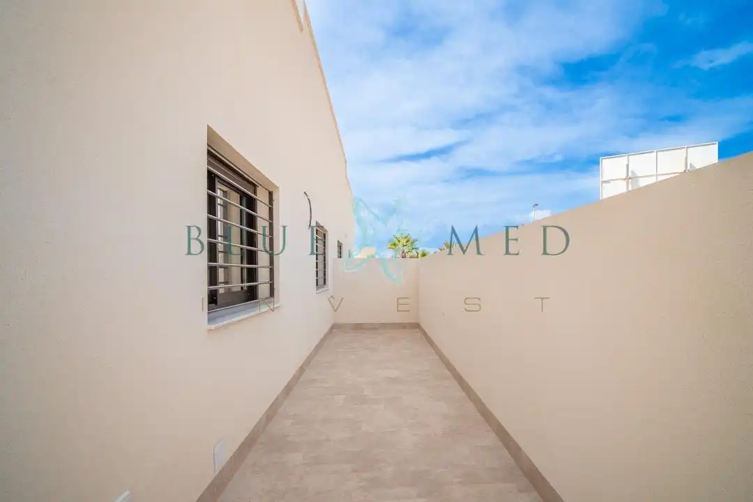 Villa con giardino in vendita a Calle PRESBITERIO JESÚS GARCÍA SN, imagen 4