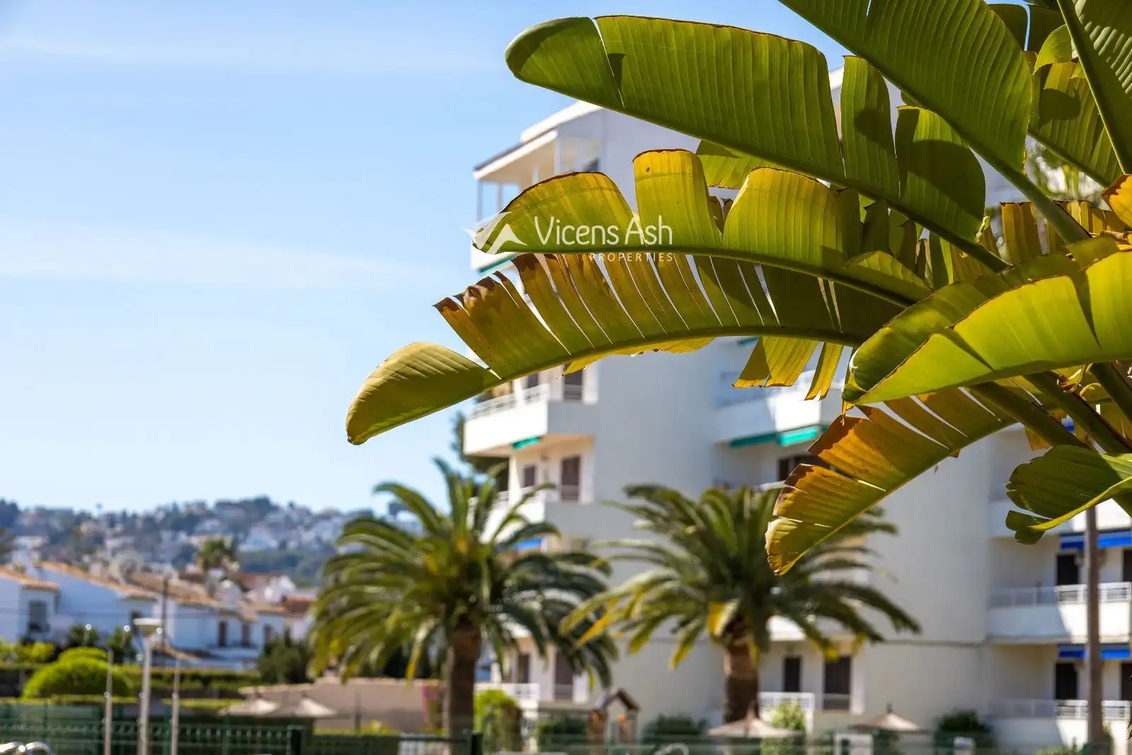 Außenansicht von Wohnungen zum Verkauf in Jávea / Xàbia mit Klimaanlage, Terrasse und Schwimmbad