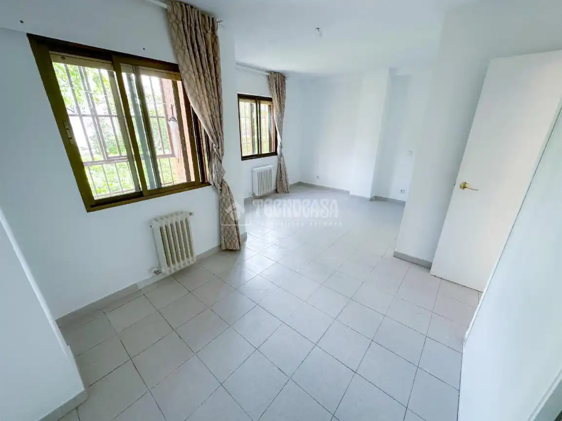Habitación de Piso en venta en Collado Villalba con Calefacción, Terraza y Trastero