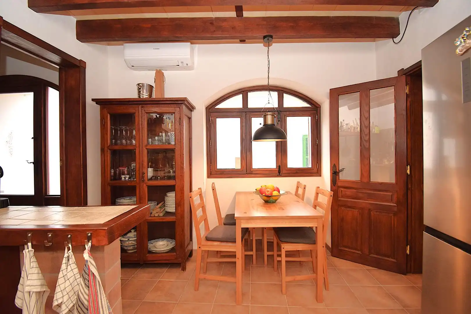 Küche von Einfamilien-Reihenhaus zum Verkauf in Muro mit Klimaanlage, Terrasse und Möbliert