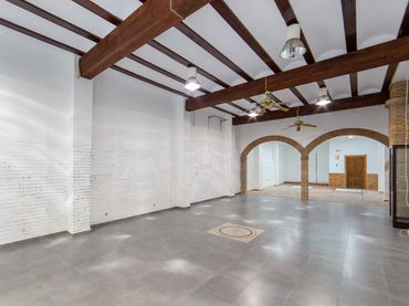 Business premises for sale in Carrer d'Azcárraga