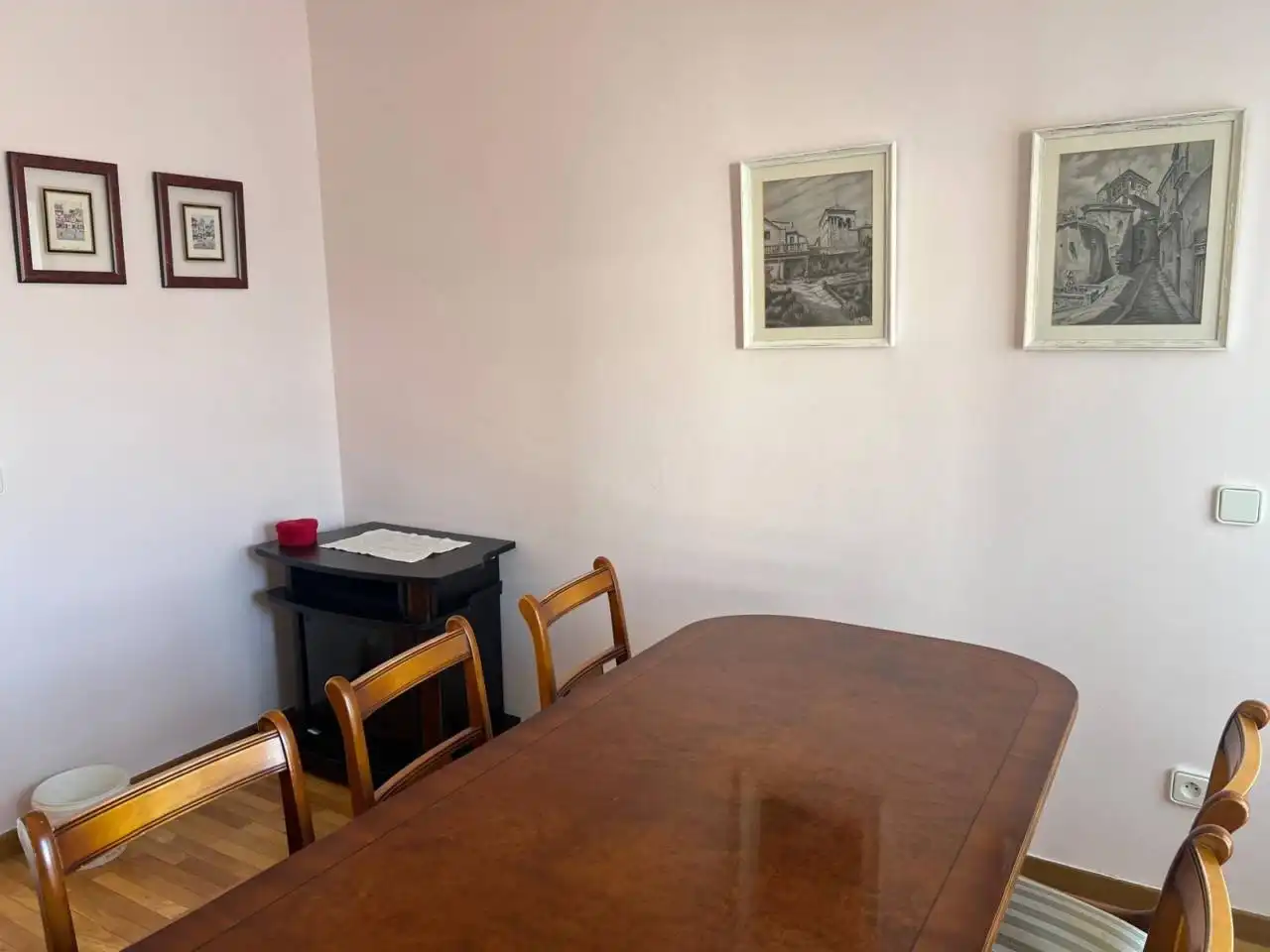 Flat for rent in Calle ESPARTEROS, Santa Bárbara