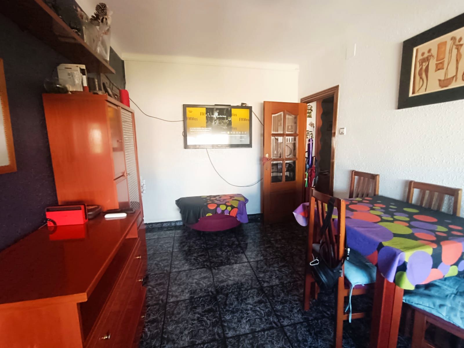 Living room of Flat for sale in Cornellà de Llobregat  with Air Conditioner and Oven