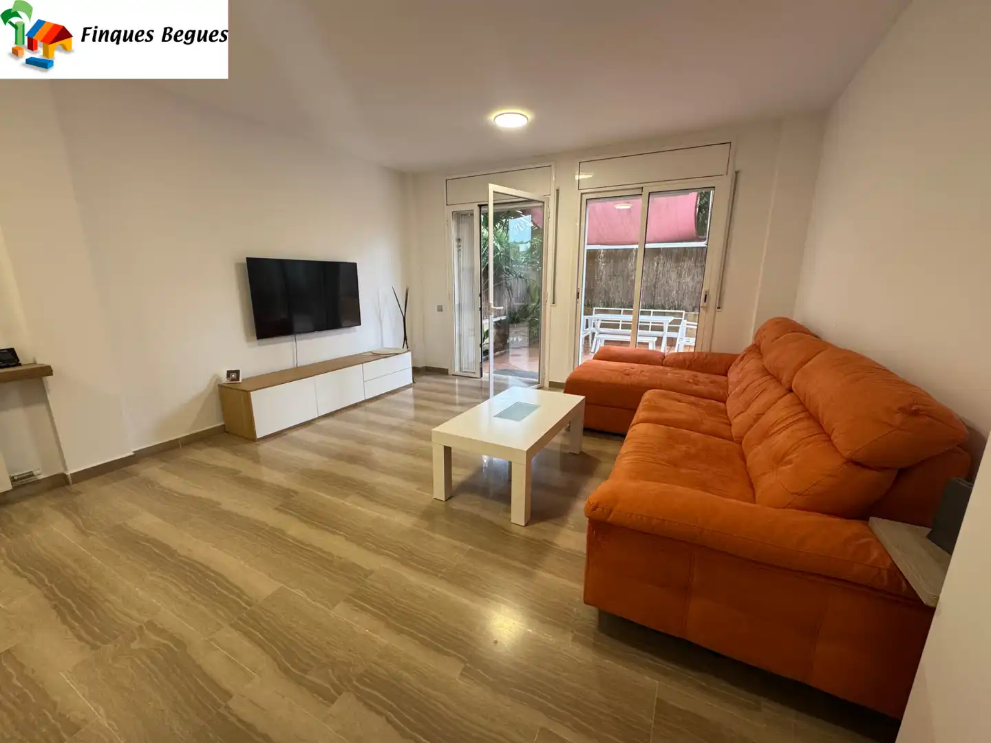 Sala de estar de Planta baja en venta en Begues, Barcelona