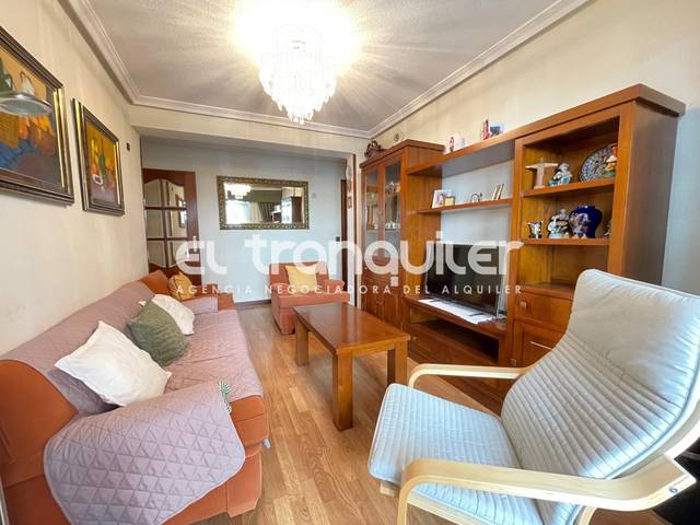 Piso en Alquiler en Calle Batanes en Rinconada