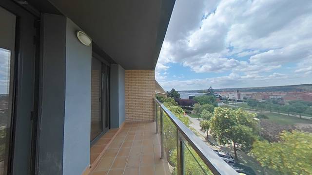 Dúplex en Venta en C/ Portugal  en Espai Tolra - Els Pedrissos - Can Carner