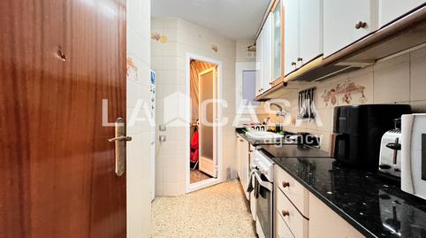 Foto 4 de Pis en venda a Llefià, Barcelona