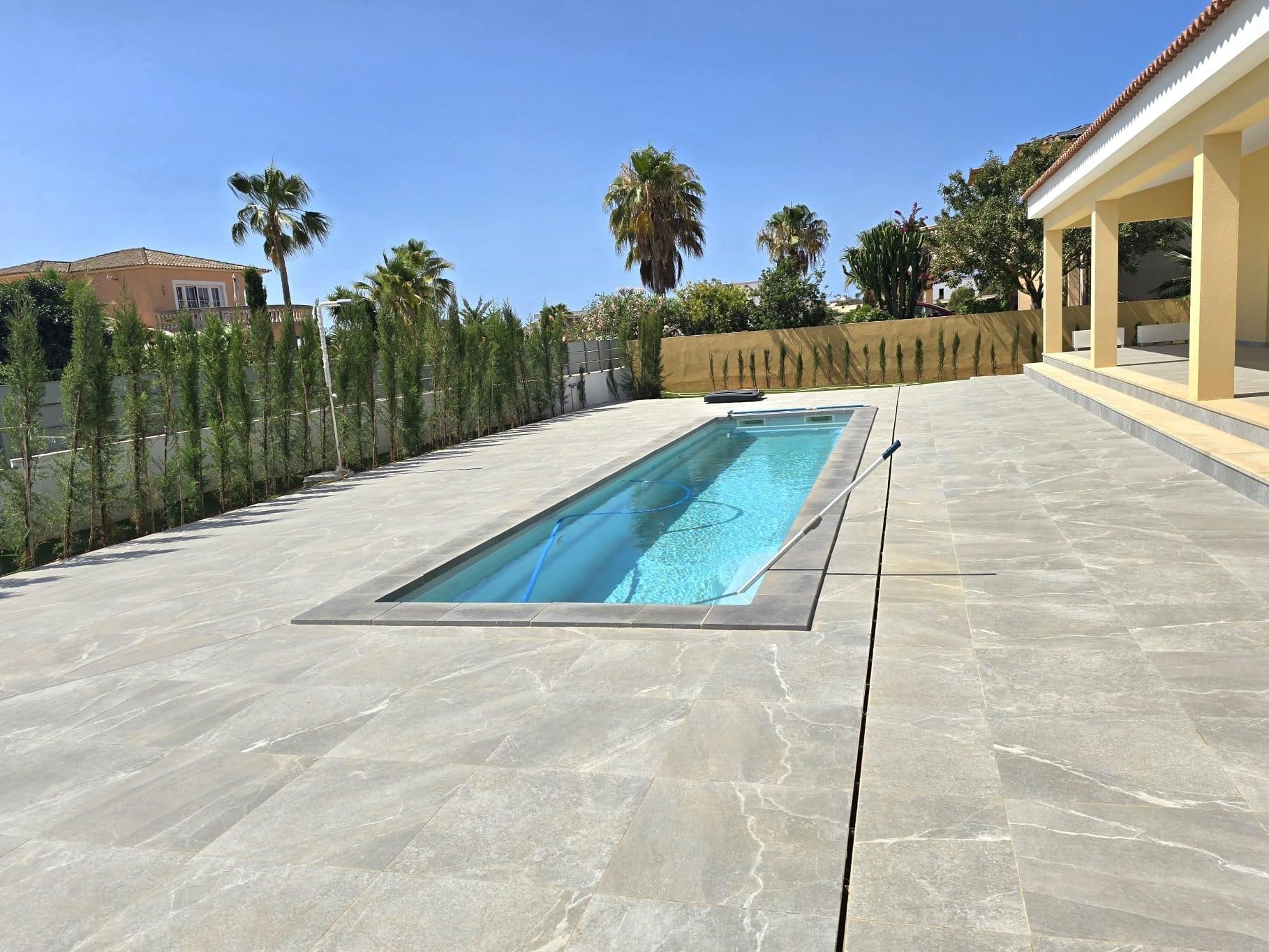 Swimming pool of House or chalet for sale in Campos  with Air Conditioner, Private garden and Terrace