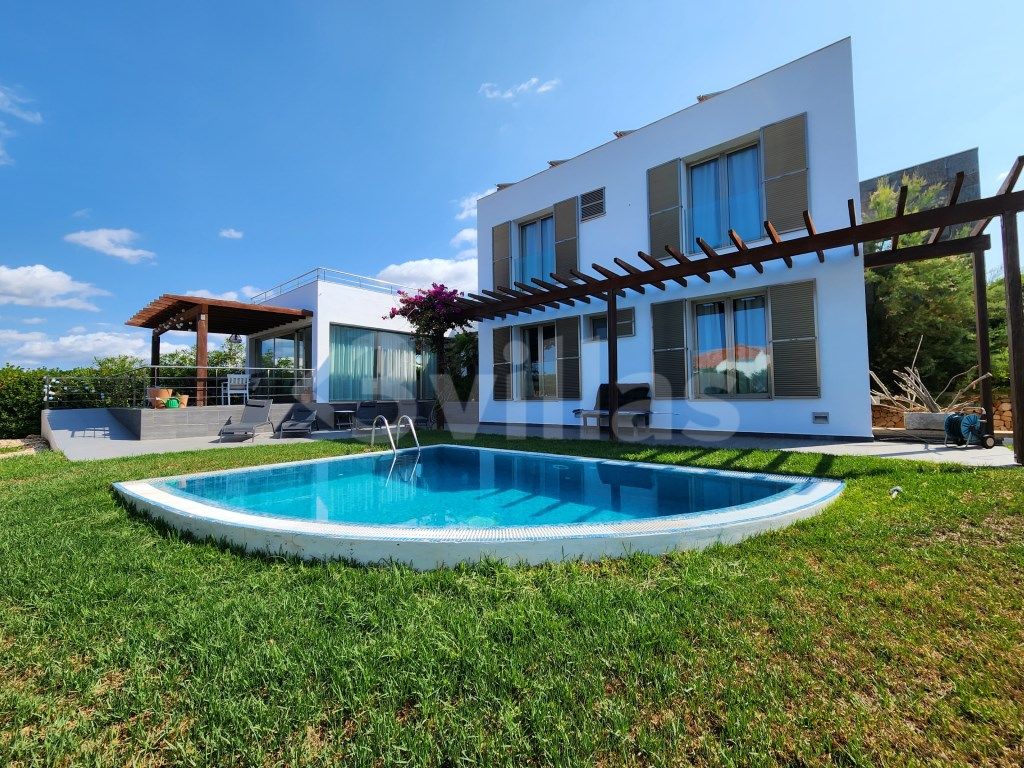 Piscina de Casa o xalet en venda en Maó amb Aire condicionat, Jardí privat i Terrassa