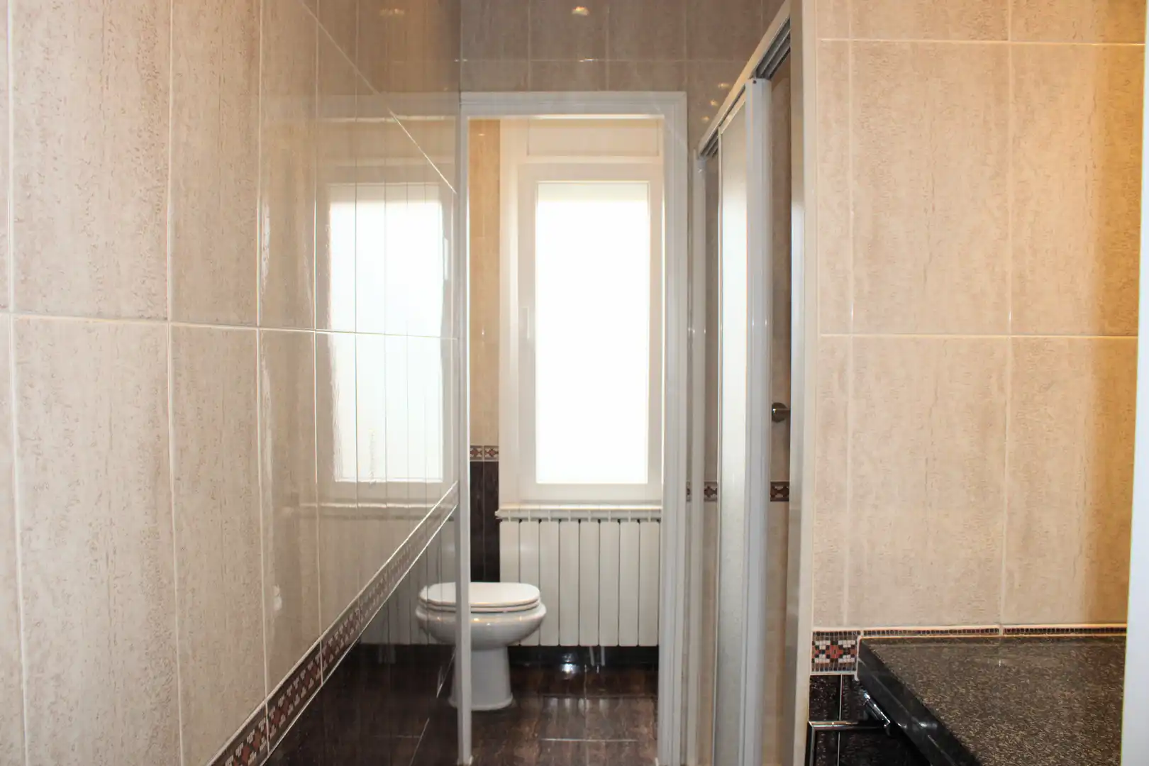Baño de Casa o chalet de alquiler en La Pera con Calefacción