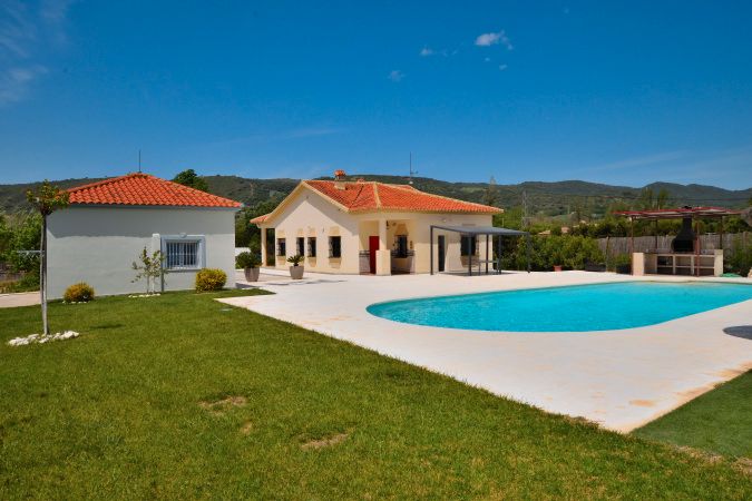 Piscina de Finca rústica en venda en Ronda amb Jardí privat, Piscina i Balcó