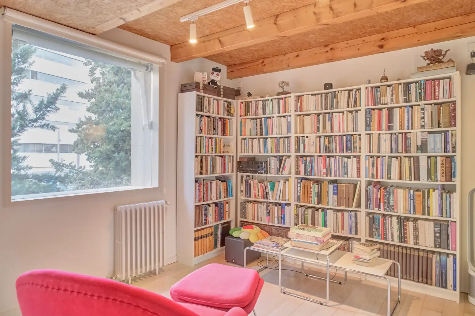 Sala de estar de Casa adosada en venta en  Pamplona / Iruña con Calefacción, Jardín privado y Parquet