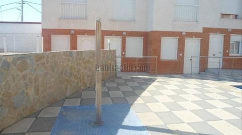 Foto 3 de Casa adosada en venda a Carrer Camp de Tir a, 5, Alcanar, Tarragona