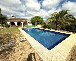 Piscina de Casa o xalet en venda en La Pobla de Montornès   amb Calefacció, Jardí privat i Terrassa