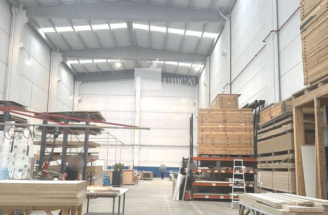 Nave industrial en Alquiler en Mas Rampinyo - Montcada Nova - Carrerada