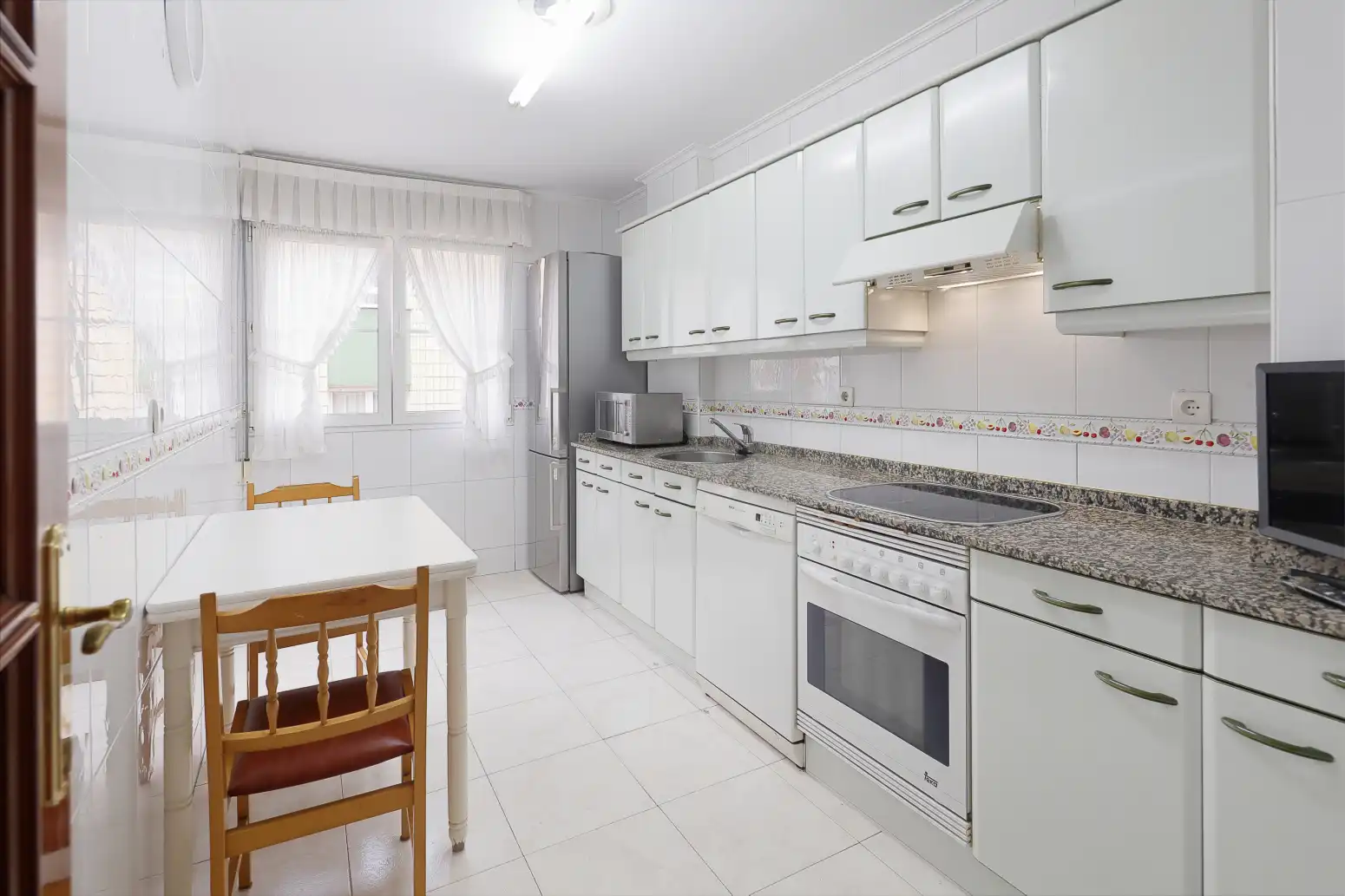 Wohnung zur Miete in Gijón - CL CEAN BERMUDEZ, Llano