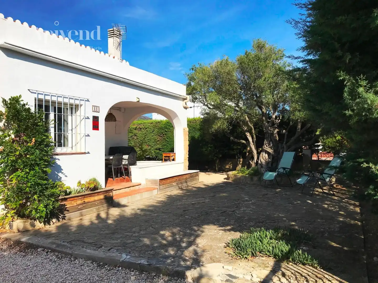 Villa mit Pool zum Verkauf in Urgell