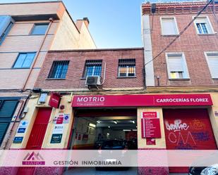 Exterior view of Building for sale in  Madrid Capital