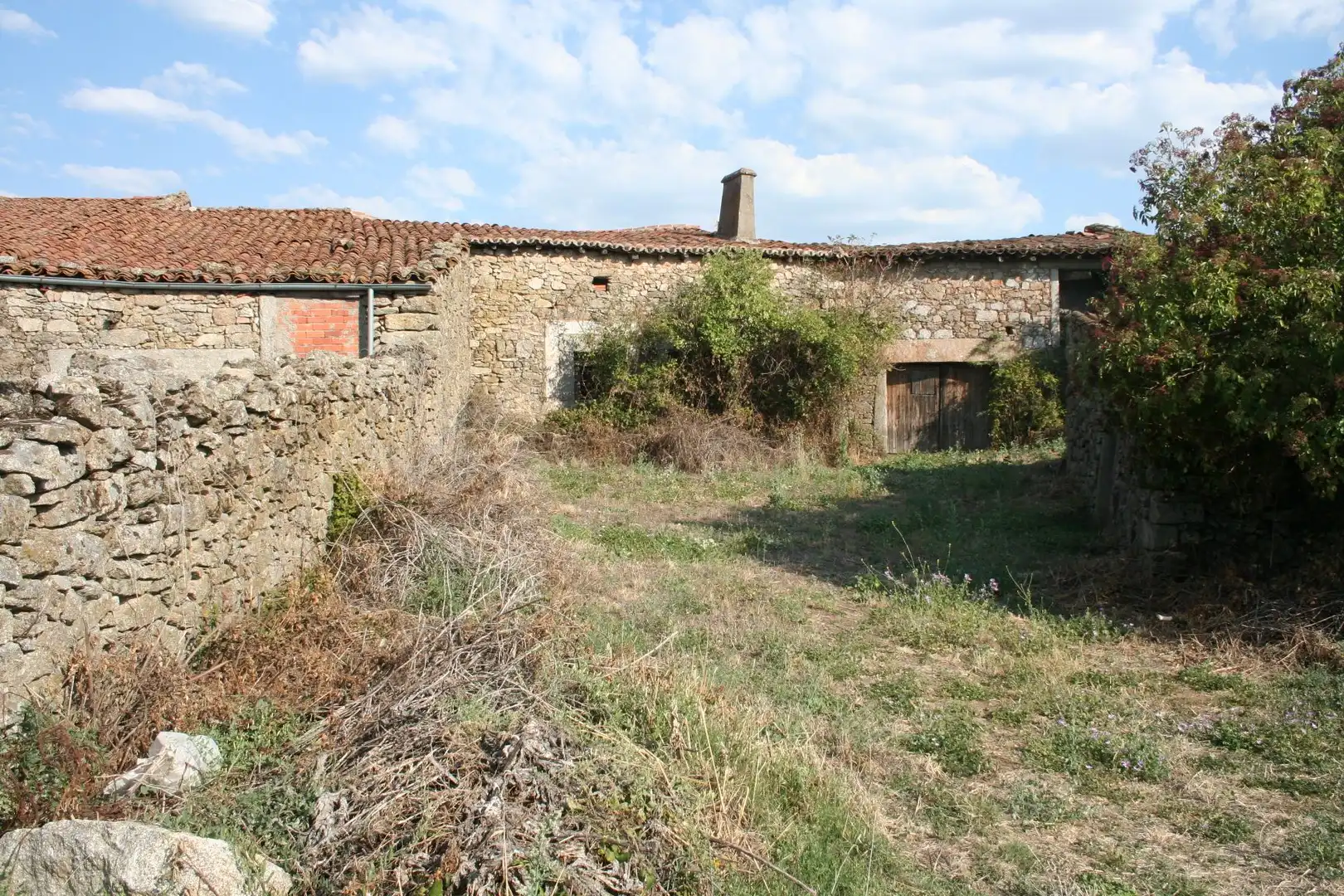 Houses for sale in Calle Collado, 21, Valdefuentes de Sangusín