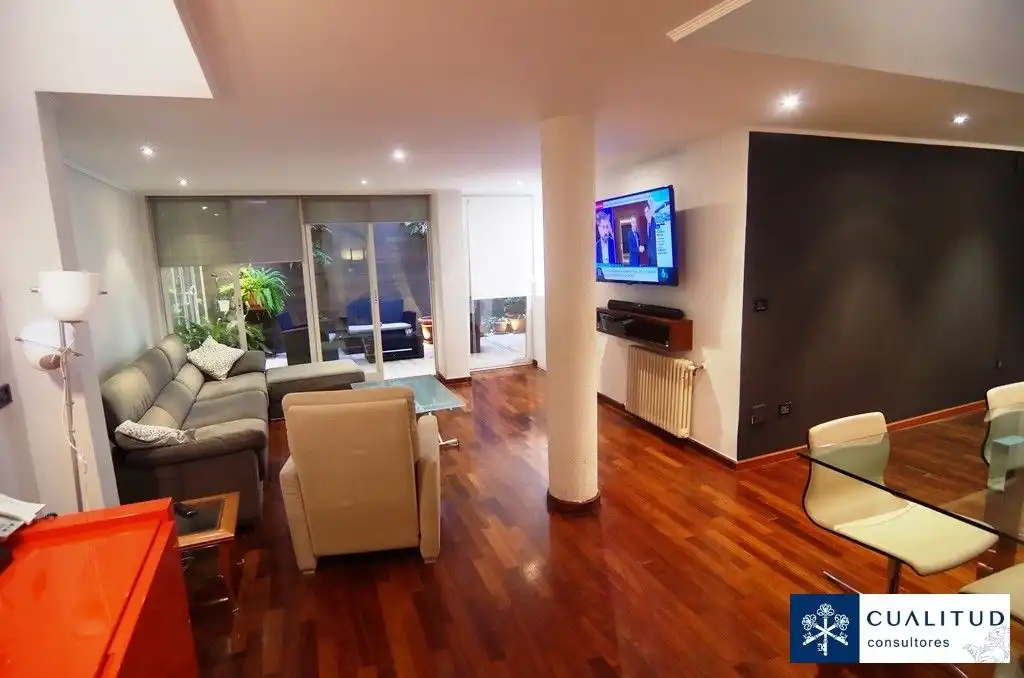 Sala de estar de Casa o chalet en venta en Castellón de la Plana / Castelló de la Plana con Calefacción, Parquet y Terraza