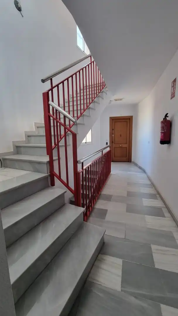 Ático en venta en Roquetas de Mar con Aire acondicionado, Terraza y Trastero
