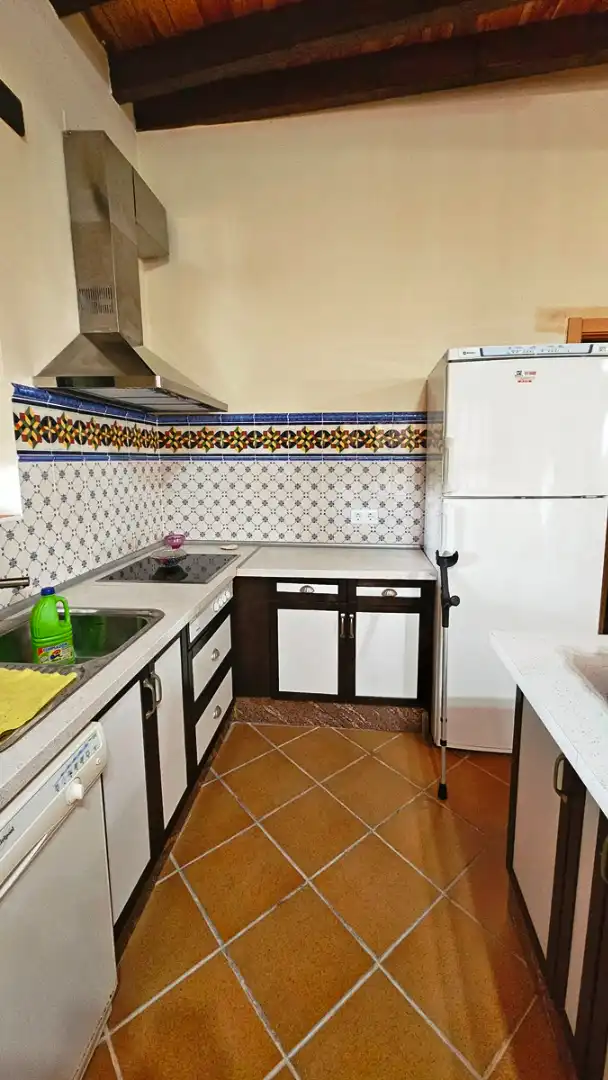 Cocina de Casa o chalet en venta en El Castillo de las Guardas con Aire acondicionado, Jardín privado y Terraza