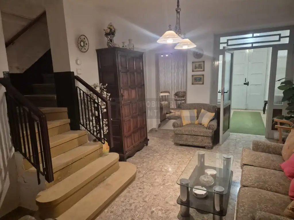 Casa en venda a Calle Arenal 19