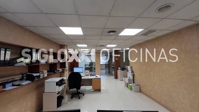 Oficina en Venta en BALMES en El Putget i el Farró