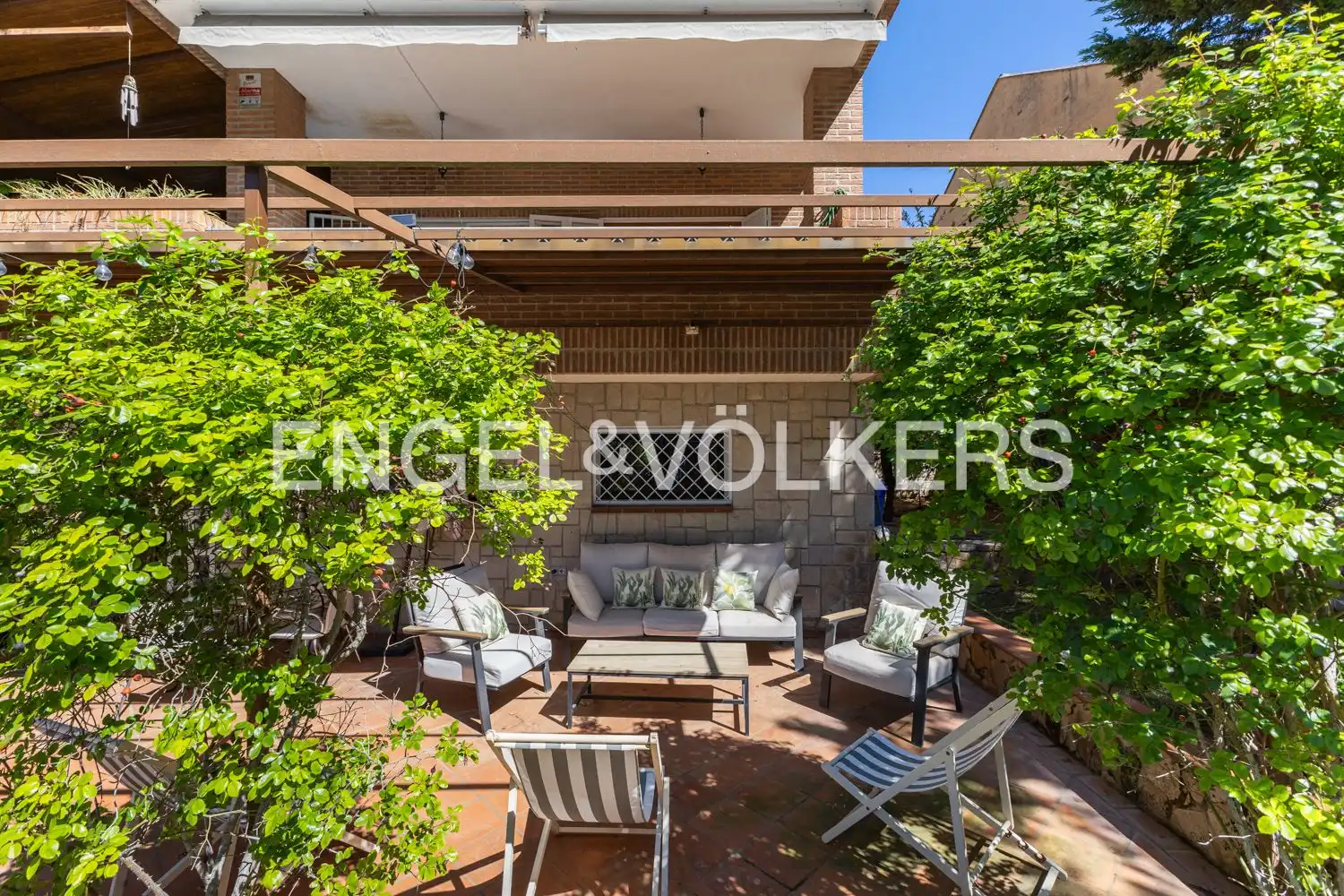 Terrace of Houses for rent in Riba-roja de Túria  with Air Conditioner, Heating and Private garden
