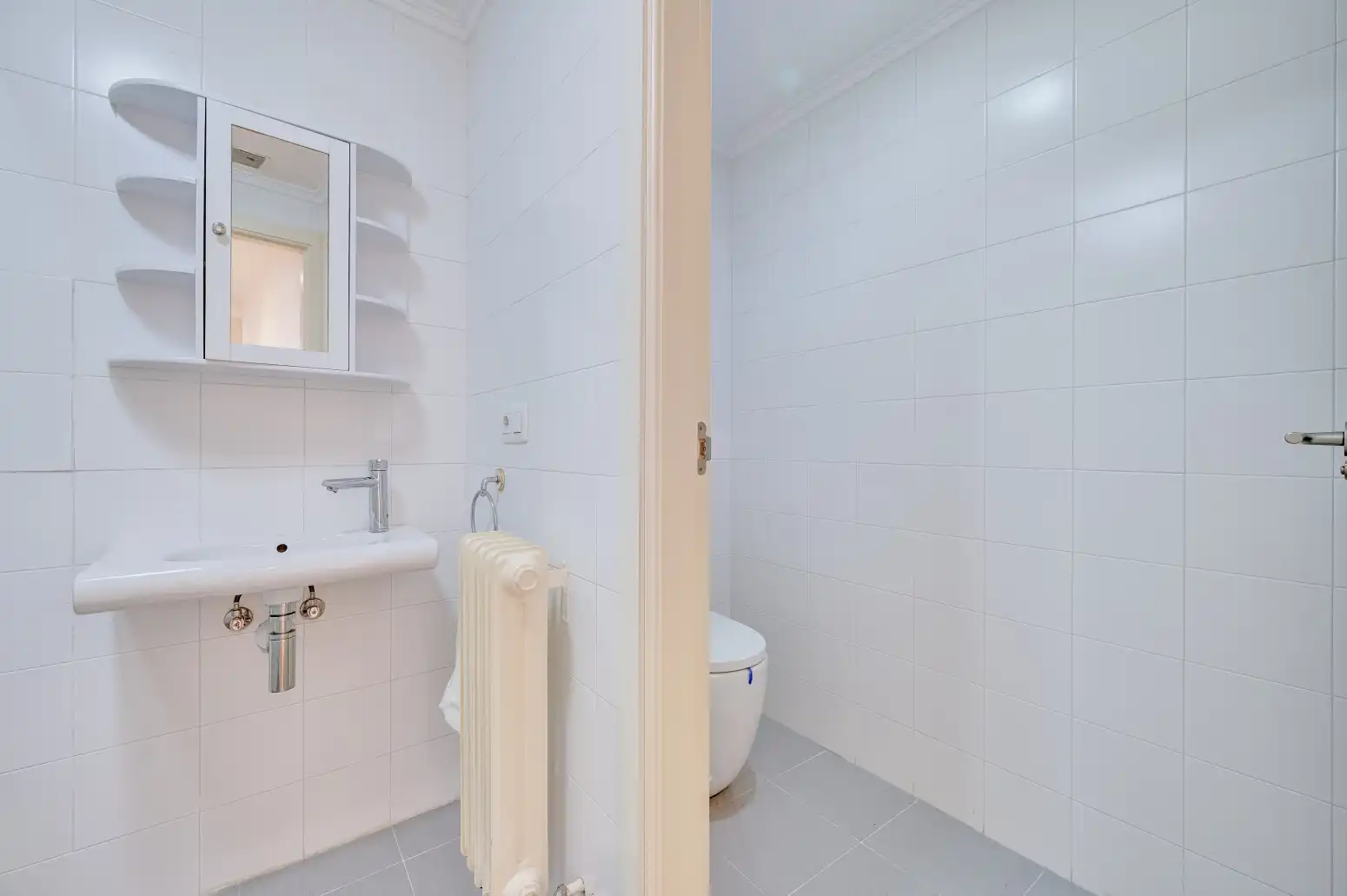 Baño de Piso en venta en  Pamplona / Iruña con Calefacción y Trastero