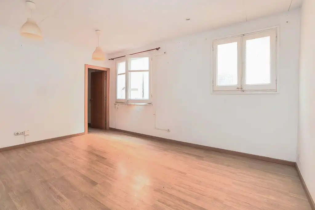 Sala d'estar de Pis en venda en Barcelona