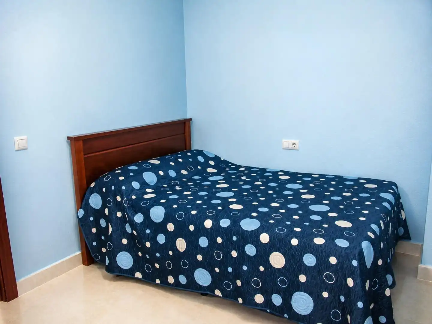 Schlafzimmer von Wohnung zur Miete in Málaga mit Privatgarten, Terrasse und Abstellraum