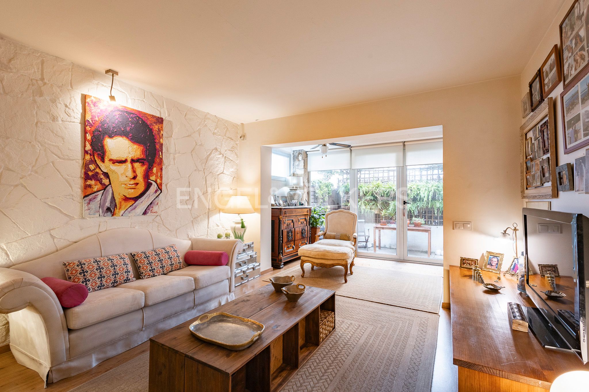Living room of Apartment for sale in Castelldefels  with Air Conditioner, Heating and Private garden