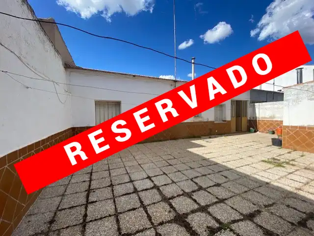 House with garden for sale in Sonseca