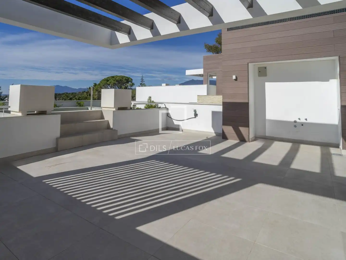 Terraza de Casa o chalet en venta en Marbella con Aire acondicionado, Calefacción y Jardín privado