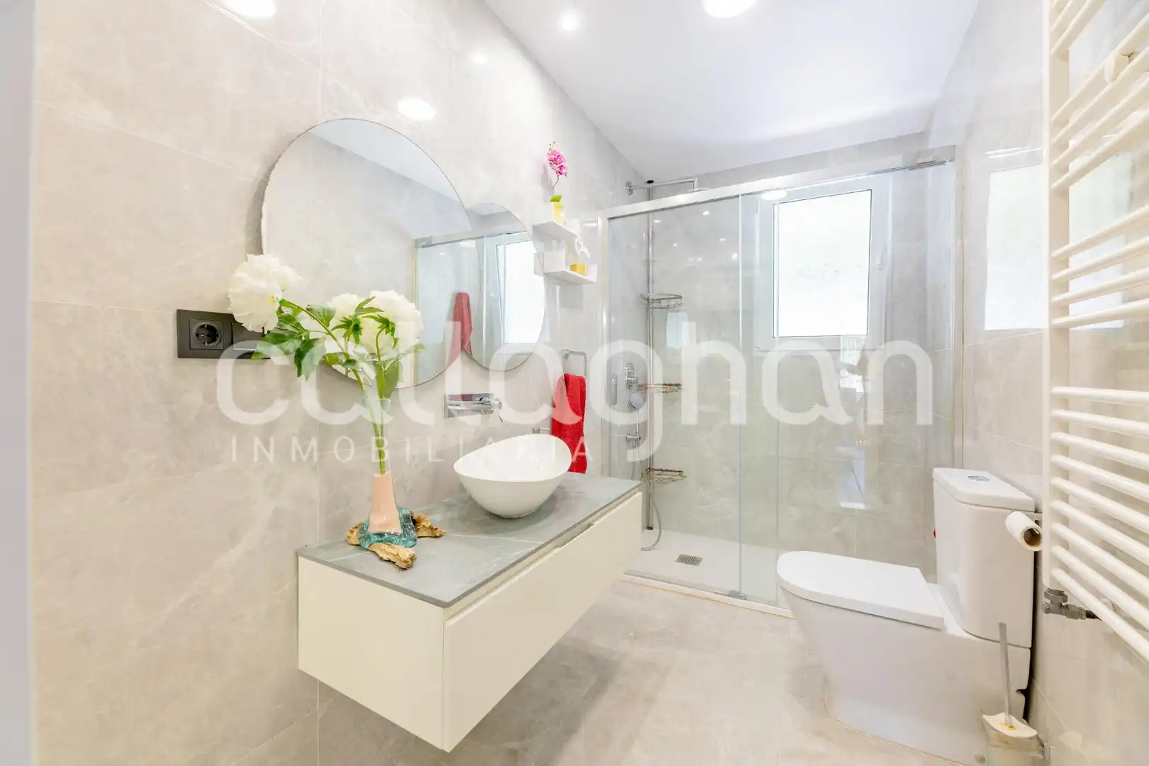 Baño de Casa o chalet en venta en L'Eliana con Aire acondicionado, Calefacción y Piscina